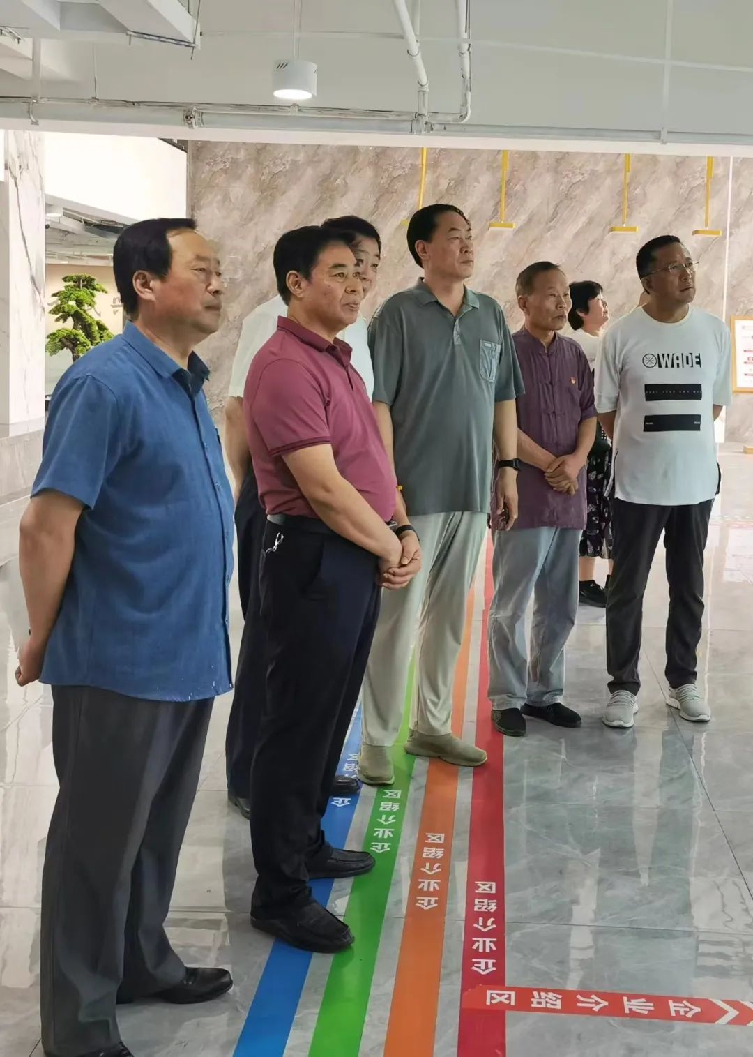 济宁市读书协会走进嘉祥鲜农都市场管理有限公司开展书画惠企活动 济宁市读书协会走进嘉祥鲜农都市场管理有限公司开展书画惠企活动