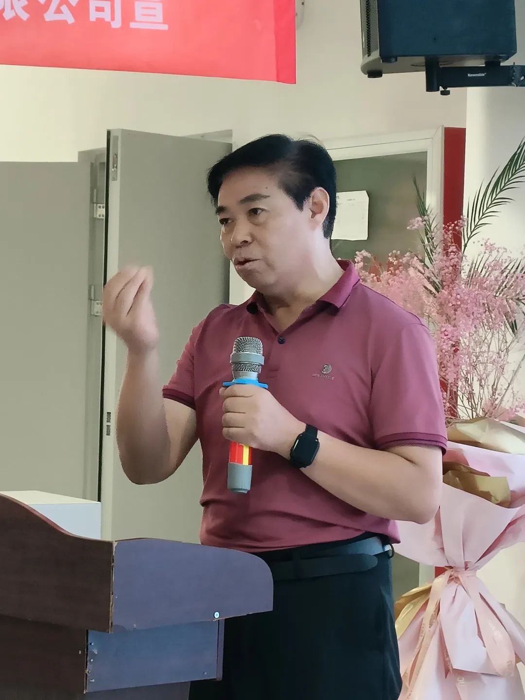 济宁市读书协会走进嘉祥鲜农都市场管理有限公司开展书画惠企活动 济宁市读书协会走进嘉祥鲜农都市场管理有限公司开展书画惠企活动